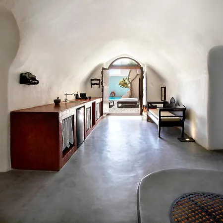 Ducato Wine Village Station touristique