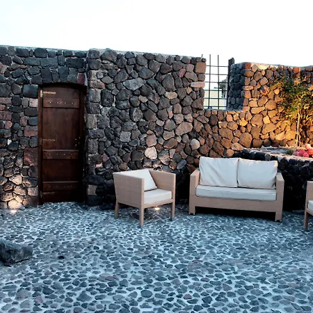 Ducato Wine Village Resort Megalochori (Santorini)