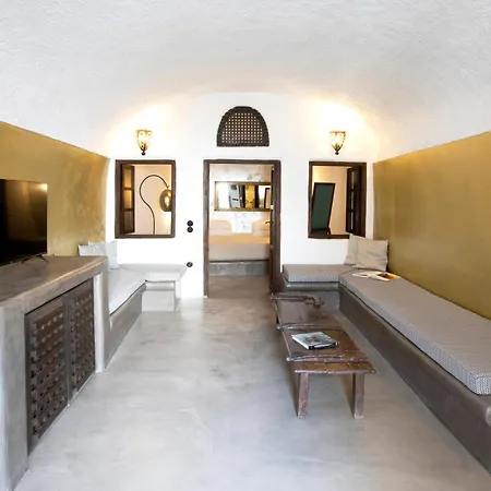 Ducato Wine Village Rezort Megalochori (Santorini)