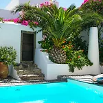 Ducato Wine Village 3* Megalochori (Santorini)